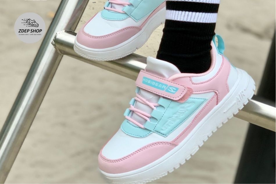 Cách chọn giày thể thao trẻ em theo từng độ tuổi