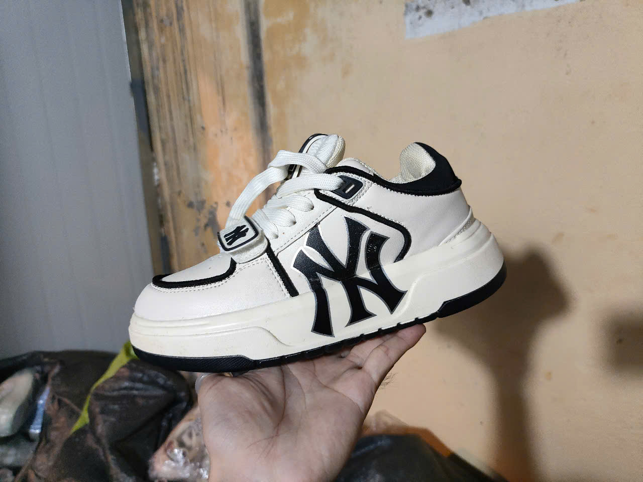 Giày thể thao đế dày dáng chunky thời trang, nhiều phối màu - Ảnh 4