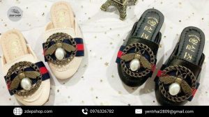Dép sục bé gái – Lựa chọn thời trang đáng yêu & tiện lợi