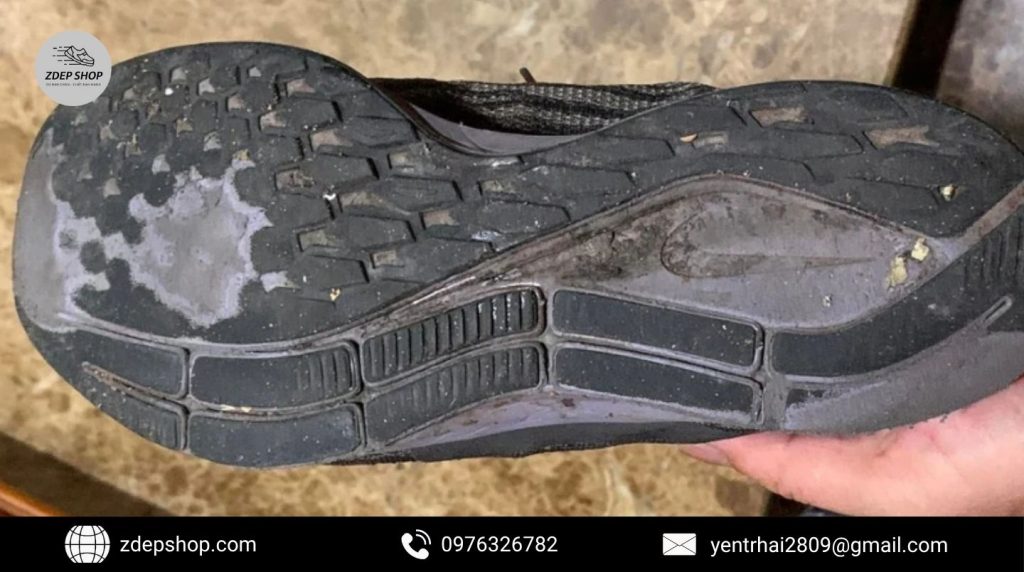 Giày thể thao bị mòn đế Nguyên nhân và cách khắc phục