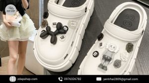 Gợi ý dép sục nữ đẹp thời thượng cho nàng sành điệu